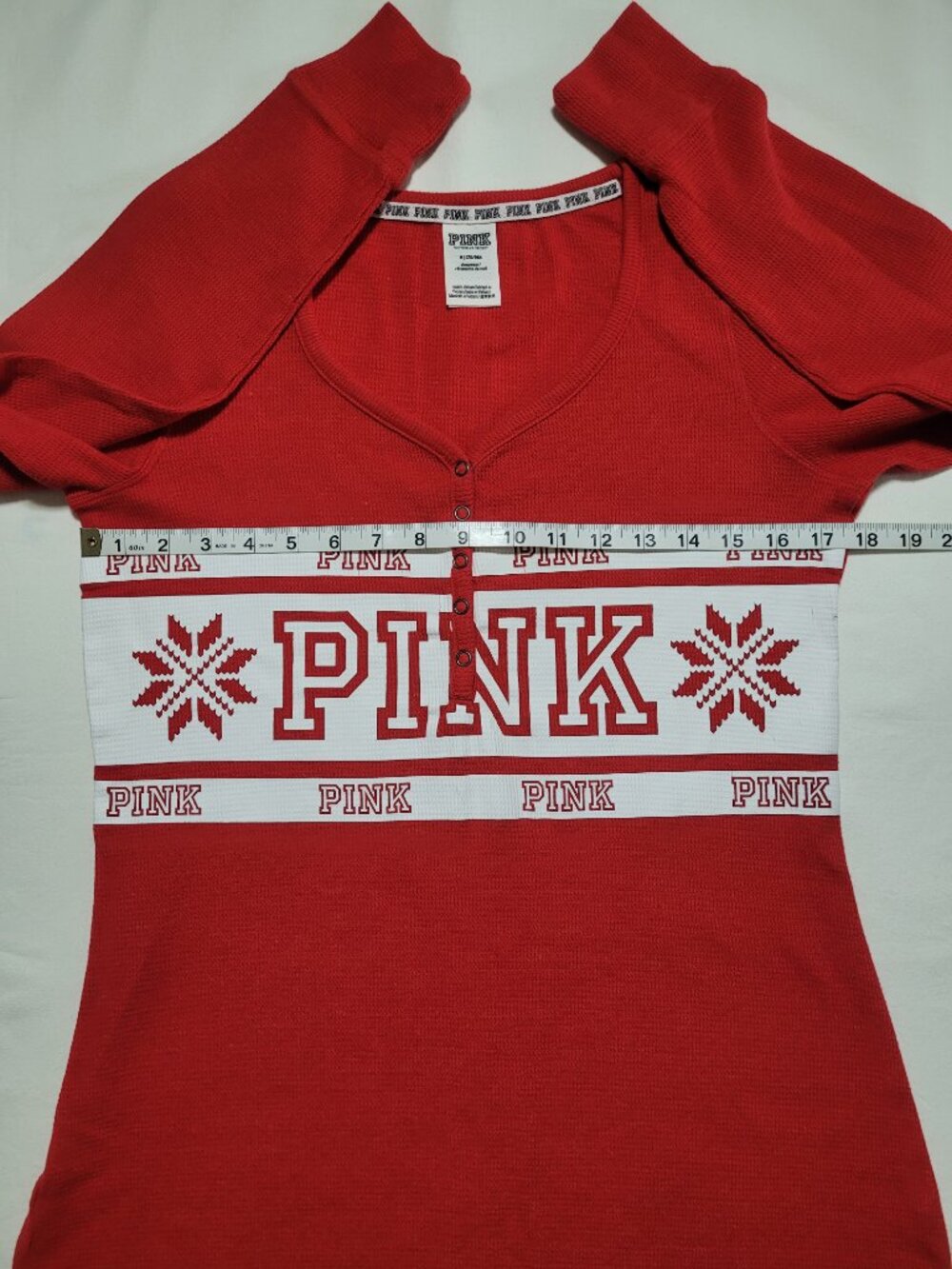 Victoria's Secret PINK Red Snowflake Thermal Henley Sleep Shirt Size Medium - Picture 10 of 11